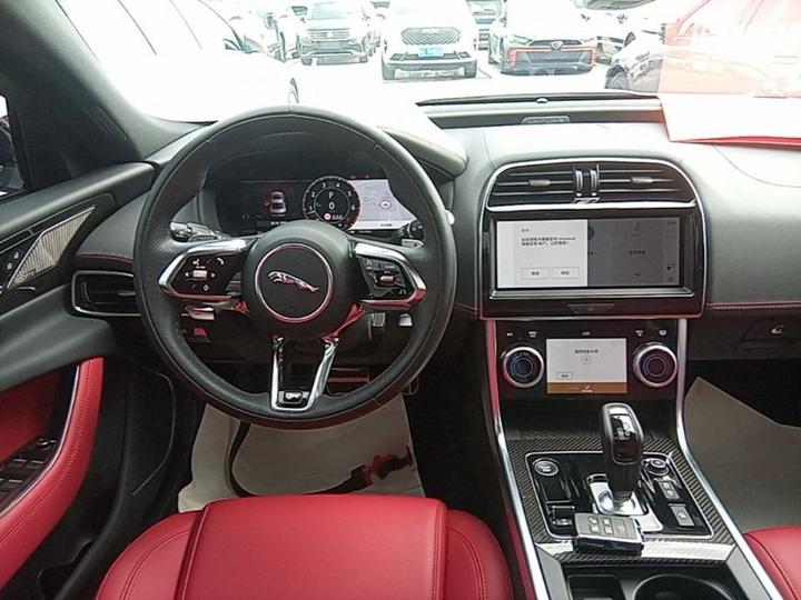 XEL 2024 2.0T 250PS R-DYNAMIC S Sport photo 6