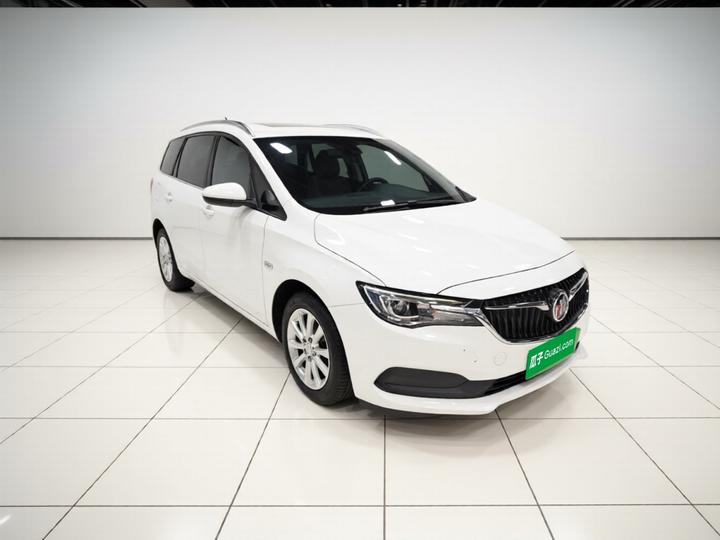 GL6 2018 18T 6-Seater Luxury photo 3