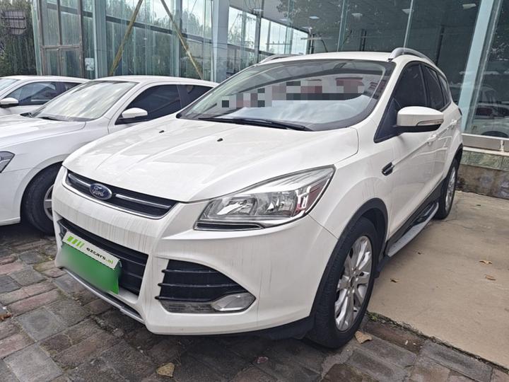Kuga 2015 1.5L GTDi RWD Comfort
