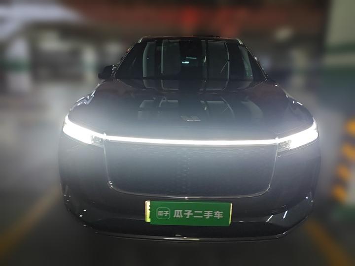 Li Auto ONE 2020 EREV 6-Seater photo 2