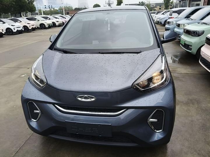 QQ Little Ant 2022 LFP 30kW 301km photo 2