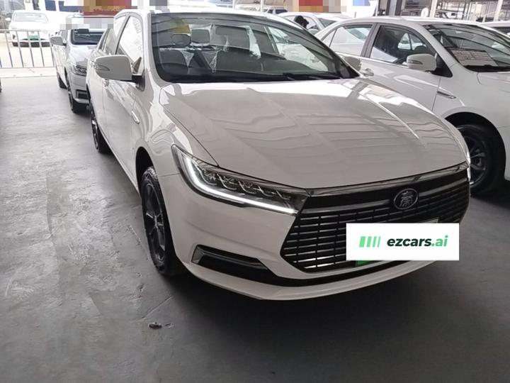 Qin EV 2021 photo 3