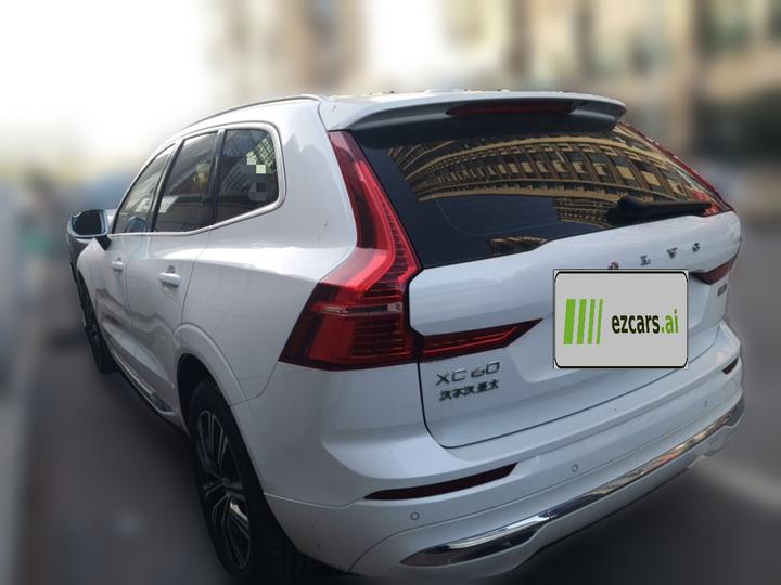 XC60 2022 B5 AWD Luxury photo 4