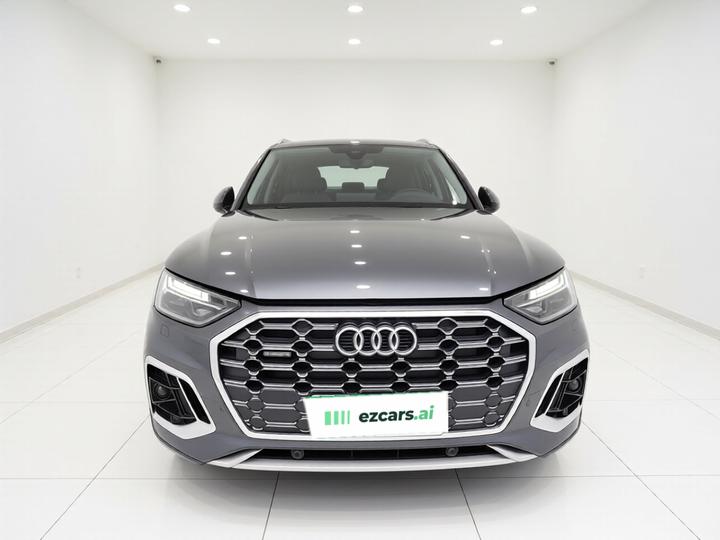 Q5L 2021 40 TFSI Luxury Dynamic photo 2