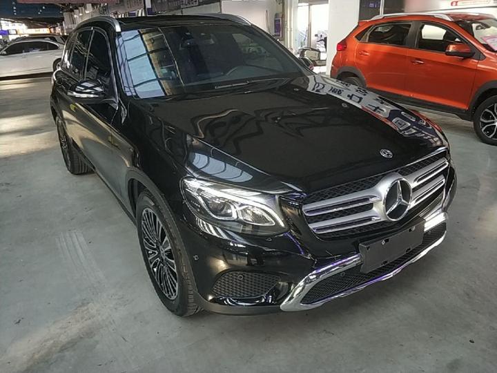 GLC 2019 GLC 200 L 4MATIC photo 3