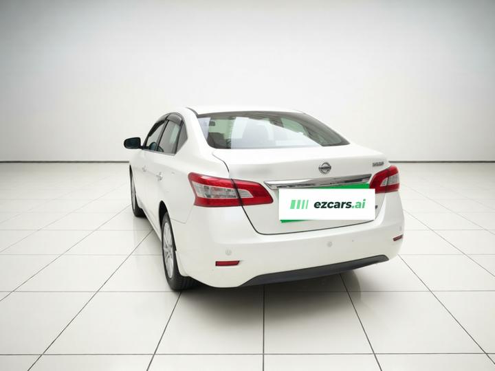Sylphy 2014 1.6XV CVT Exclusive photo 4