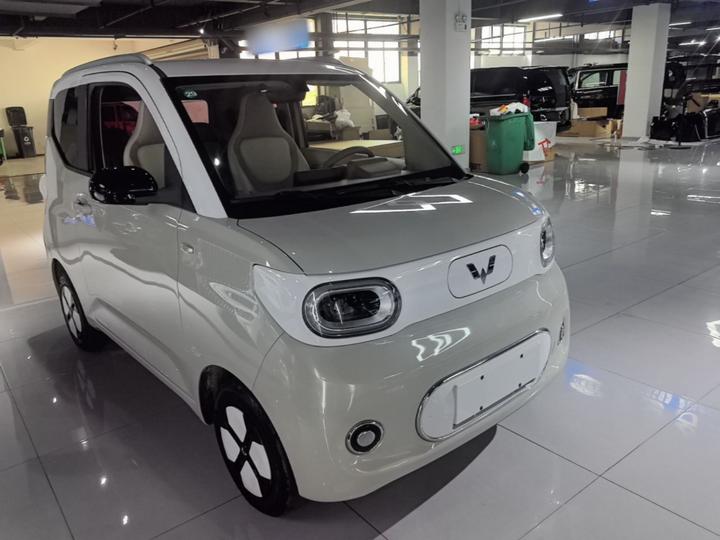 Hongguang MINIEV 2024 3rd Gen 215km Advanced photo 3