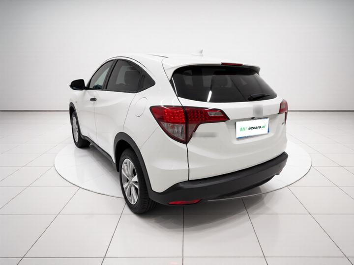 Vezel 2015 1.8L CVT RWD Elite photo 4