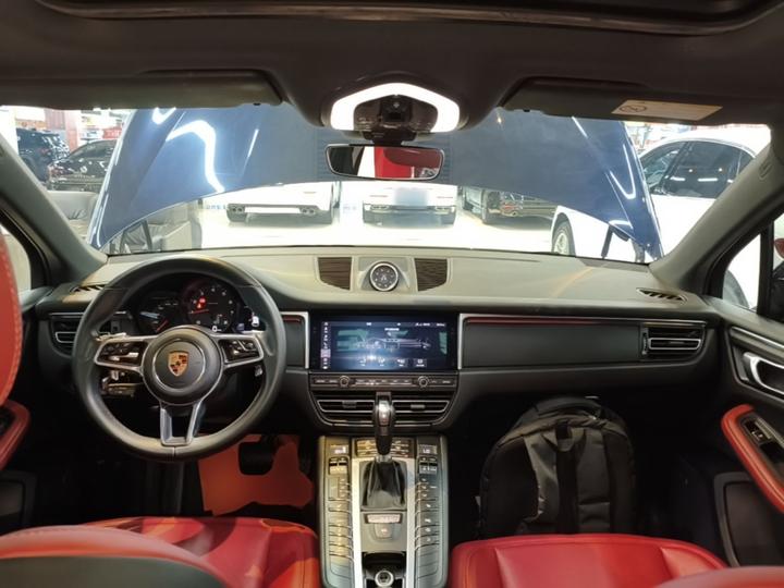 2021 Macan 2.0T photo 5