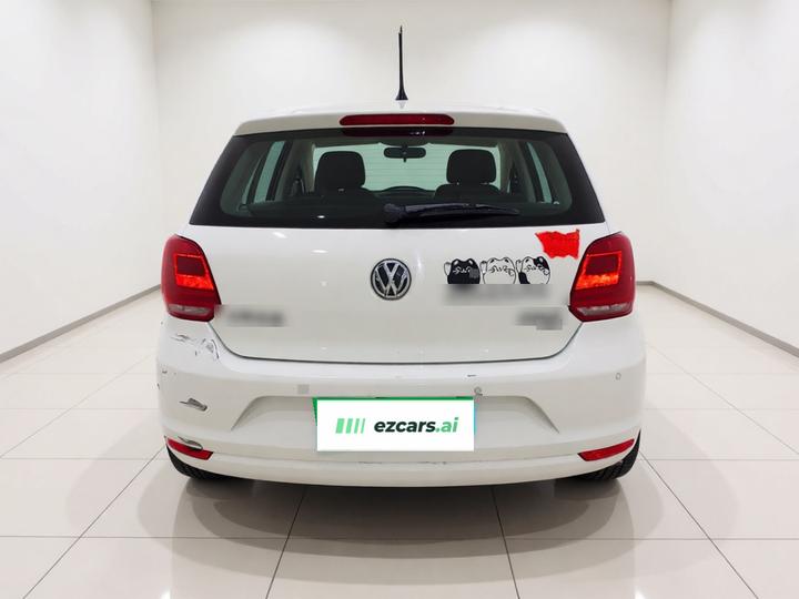 Polo 2016 1.6L AT Comfort photo 5