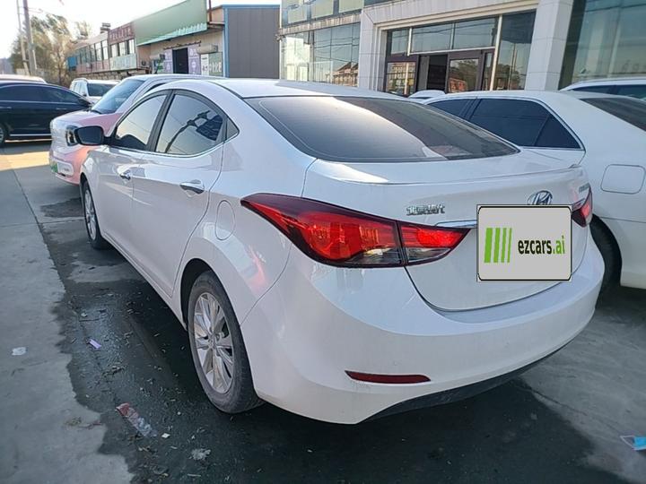 Elantra 2016 1.6L AT Premium photo 4