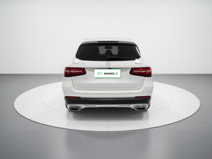 GLC 2018 GLC 200 4MATIC photo 5