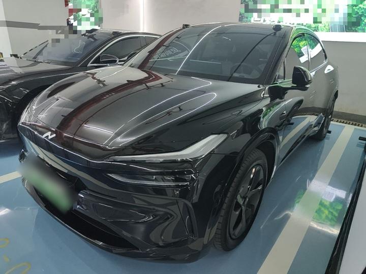 L60 2024 60kWh RWD