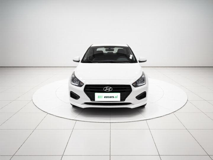 Verna 2017 1.4L MT Refresh Edition China VI photo 2