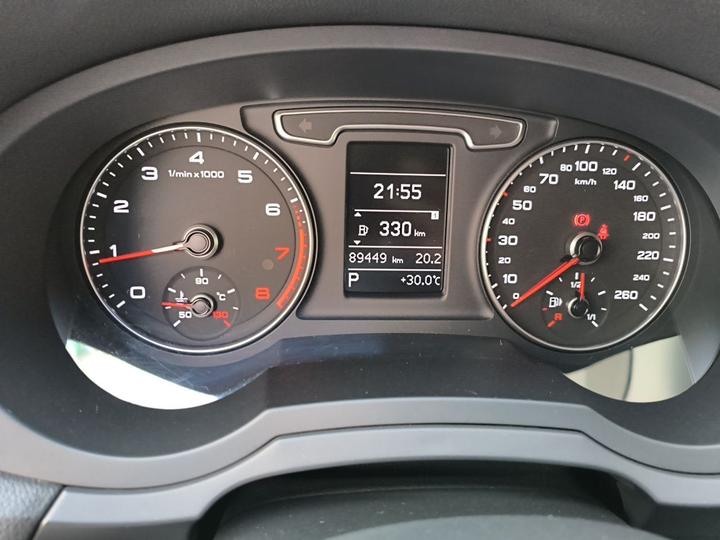 Q3 2013 35 TFSI Progressive photo 2