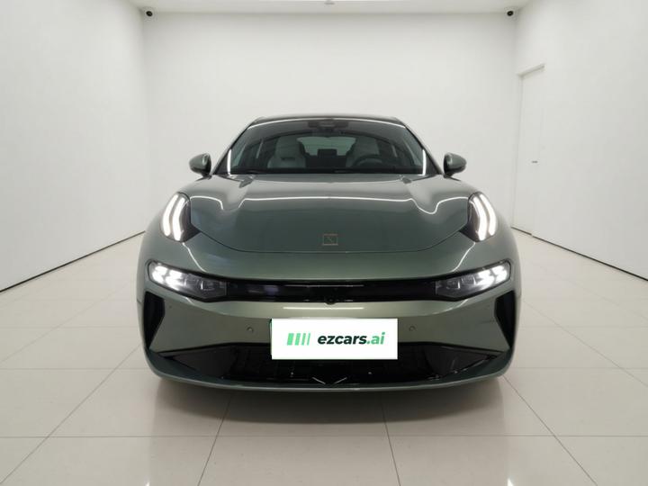 001 2024 YOU 100kWh AWD photo 2