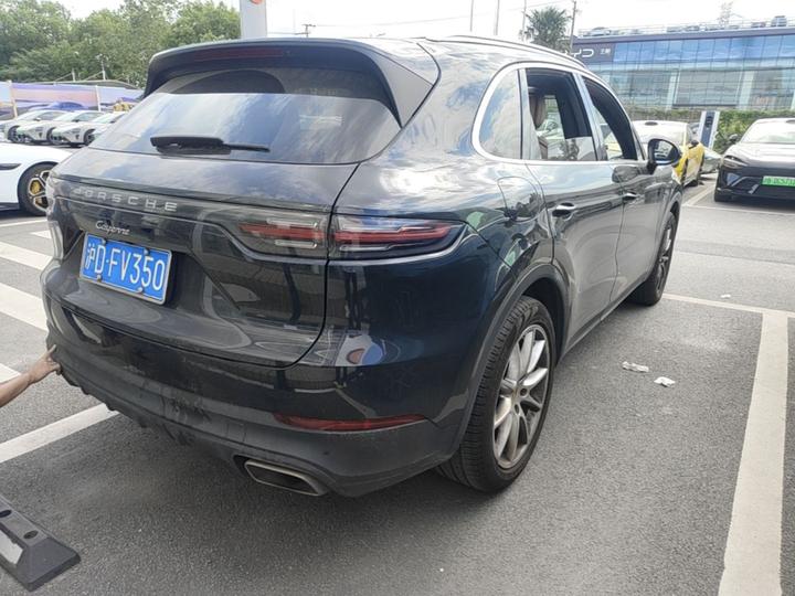 2018 Cayenne 3.0T photo 4