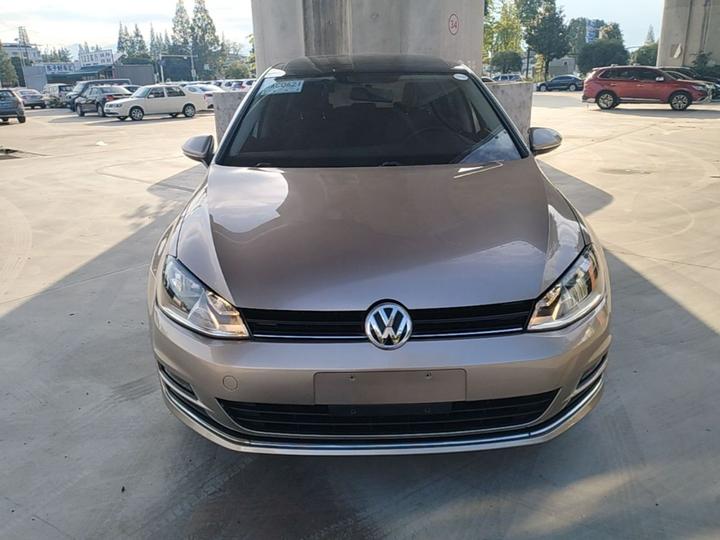 Golf 2017 230TSI AT Comfort Anniversary Edition photo 2
