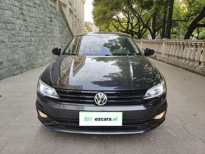 Lamando 2021 Facelift 280TSI DSG Comfort photo 2
