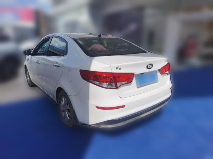K2 2015 Sedan 1.4L MT GLS photo 4