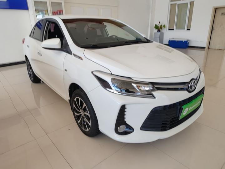 Vios 2022 1.5L 20 Anniversary Edition photo 3