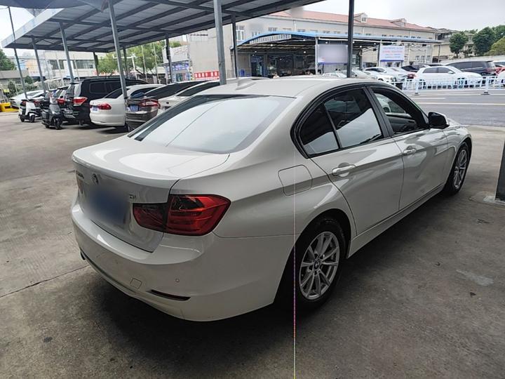 3 Series 2015 316i Progressive photo 6