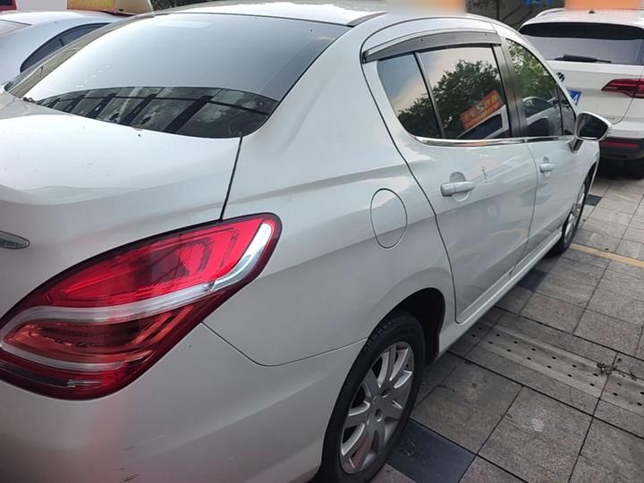 308 2014 Classic 1.6L MT photo 4