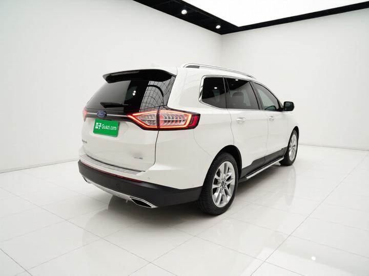 Edge 2016 EcoBoost 245 AWD 7-Seater photo 4