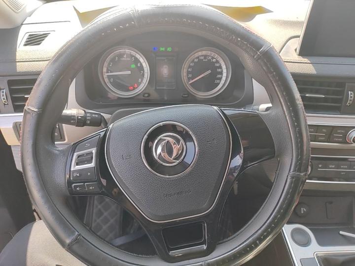 X5 2017 1.6L MT Luxury photo 6