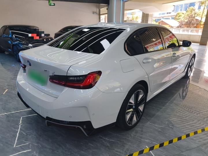 i3 2025 eDrive 40 L Sport Package photo 3
