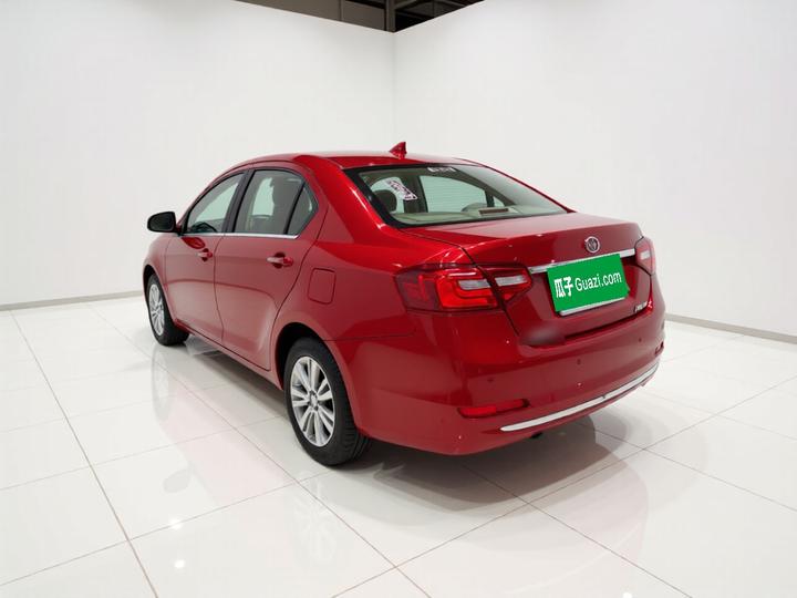 C30 2015 1.5L MT Luxury photo 4