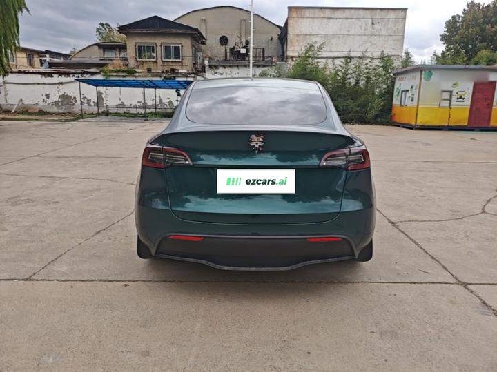 Model Y 2023 RWD photo 5