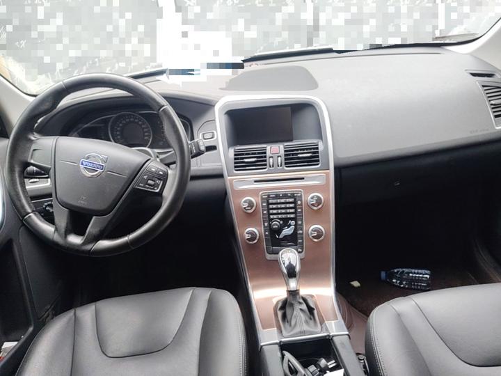 XC60 2017 T5 Upgraded photo 5