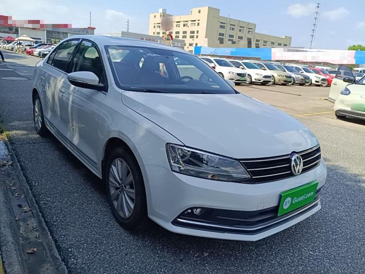 Sagitar 2015 1.6L AT Comfort photo 3