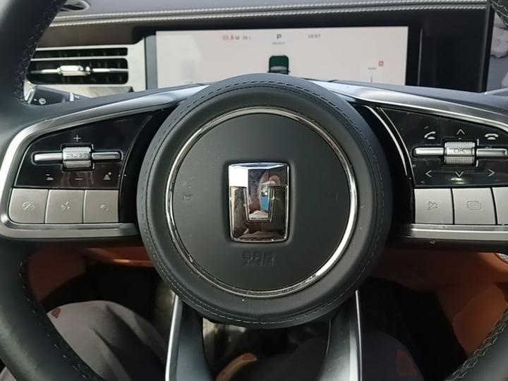 500 EV 2026 Hi4-Z Smart photo 6