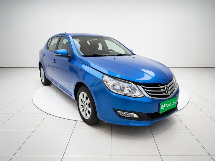 610 2014 1.5L MT Comfort photo 3