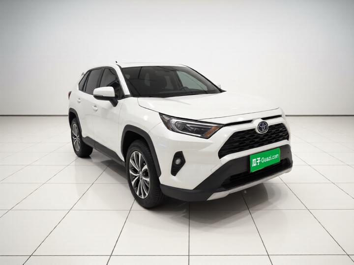 RAV4 2023 2.0L CVT RWD photo 3