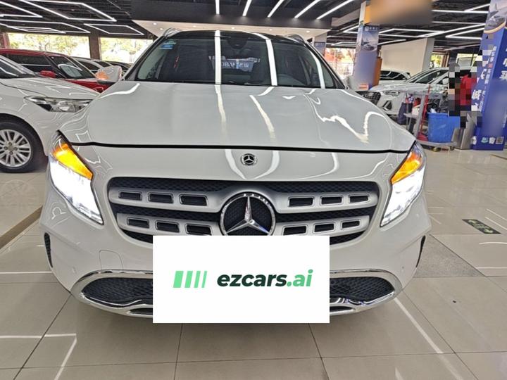 GLA 2019 GLA 200 Dynamic photo 2