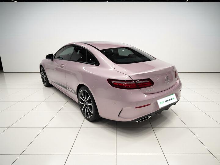 E-Class Imported 2023 E 260 Coupe photo 4