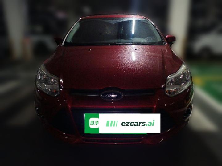 Focus 2012 Hatchback 1.6L MT photo 2