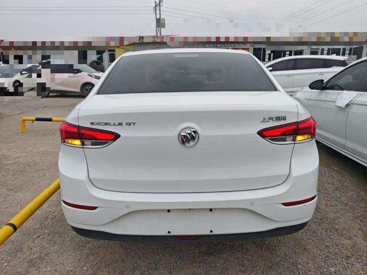 Excelle 2021 Facelift Classic 1.5L AT Progressive photo 3