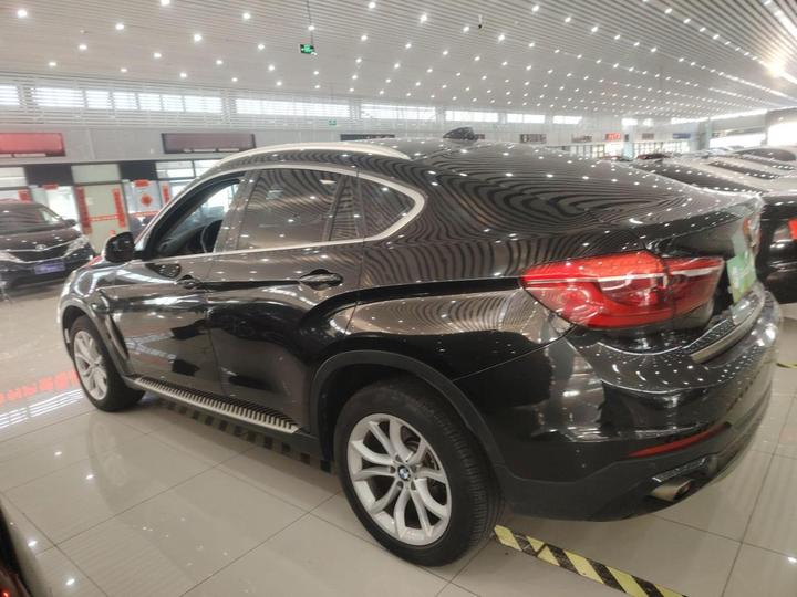 X6 2018 xDrive28i photo 4