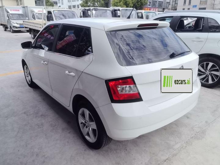 Fabia 2017 1.4L AT photo 4