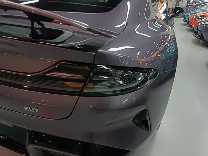 Xiaomi SU7 2024 AWD Extended Range High-end ADAS Max photo 7