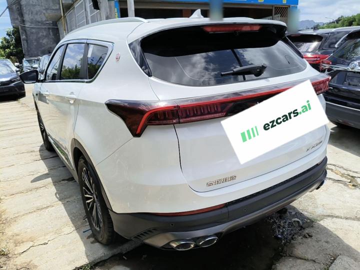 X70 PLUS 2021 Facelift 1.5T DCTPRO 5-Seater photo 4