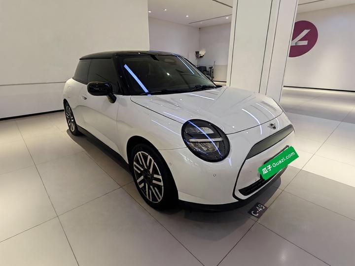 MINI COOPER 2024 456km COOPER E photo 3