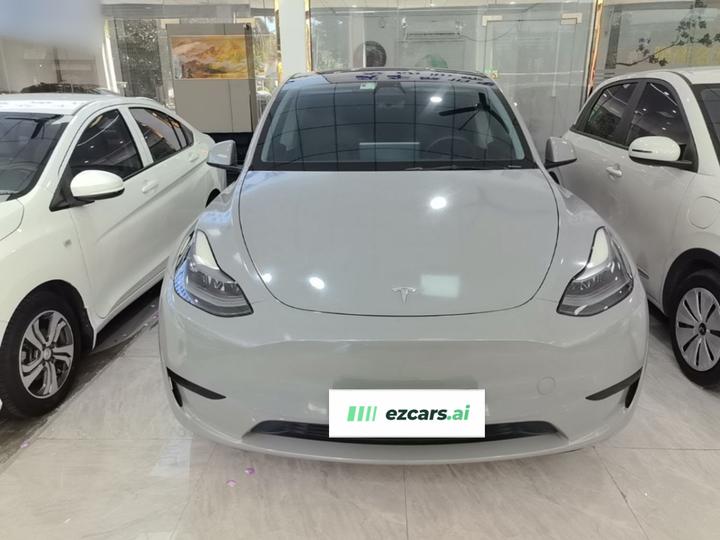 Model Y 2022 RWD photo 2