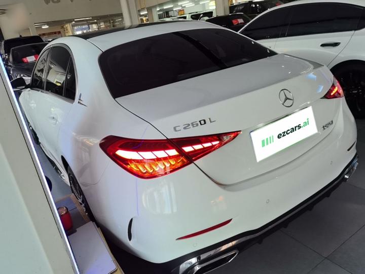 C-Class 2023 Facelift C 260 L Sport photo 4
