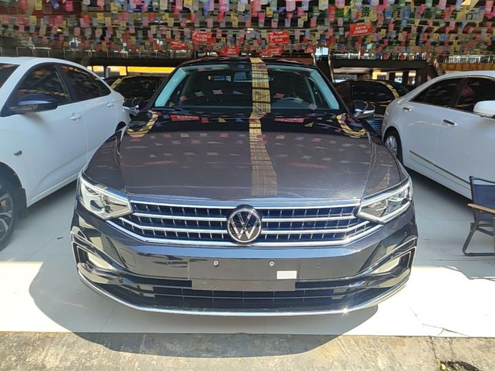 Magotan 2023 200 Anniversary Edition 280TSI DSG Comfort photo 2