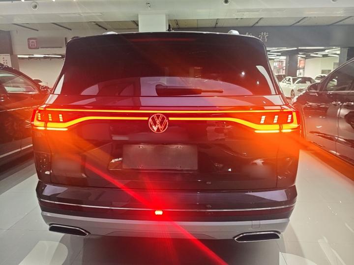 2023 Facelift 380TSI AWD Luxury Pro 6-Seater photo 5